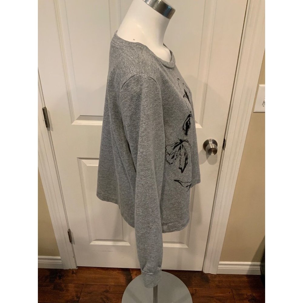 T. la Anthropologie Gray Sweatshirt w/ Black Velvet Flower Detail, Size Small - Picture 3 of 6